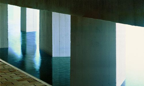 Museo del Mundo Marino Diseño Exterior del Estanque del Agua y la luz Cruz y Ortiz Arquitectos